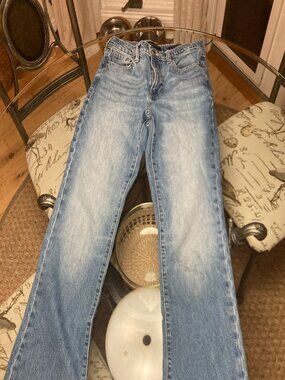Banana Republic High Rise Relaxed Boot Cut Jean 26 Long Inseam